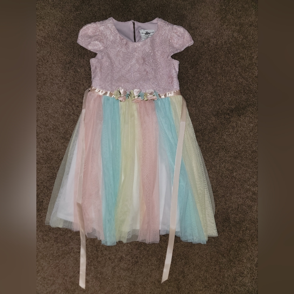 Girls dress